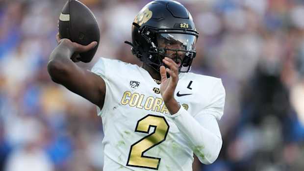 Colorado Buffaloes quarterback Shedeur Sanders